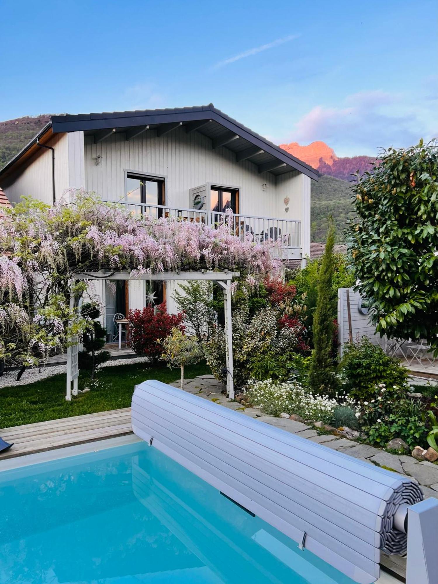 Hygge Lodge Annecy Doussard Exteriör bild